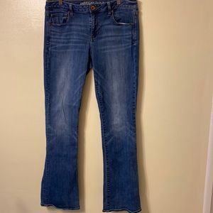 American Eagle skinny kick jeans